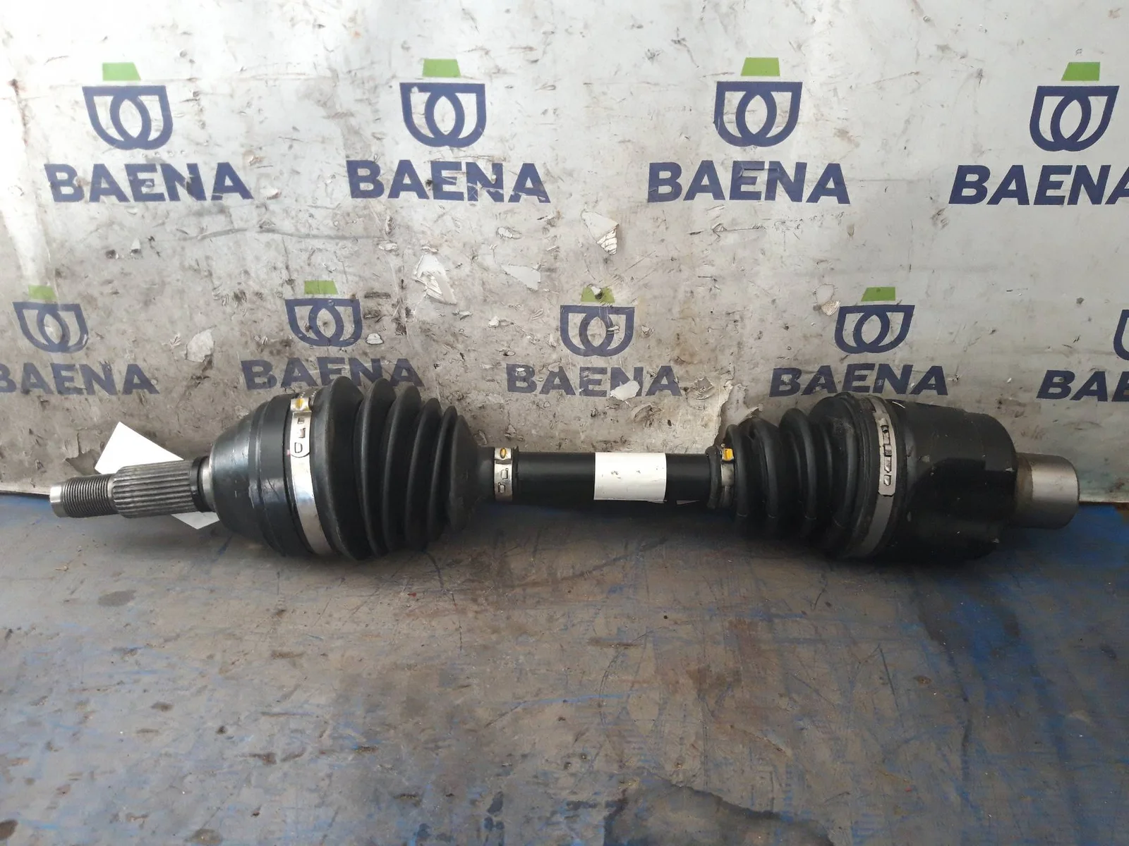 Foto de TRANSMISION DELANTERA IZQUIERDA SIN MARCA SIN MODELO