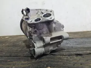 Foto de COMPRESOR AIRE ACONDICIONADO RENAULT MEGANE IV SPORT TOURER referencia 926002410R foto 7