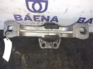 Foto de SOPORTE MOTOR DERECHO SIN MARCA SIN MODELO referencia 326B40 foto 3