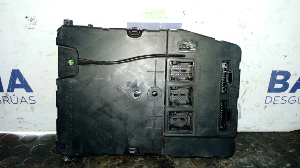 Foto de CENTRALITA CHECK CONTROL SIN MARCA SIN MODELO referencia 8200412548