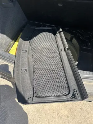 Foto de BANDEJA TRASERA VOLKSWAGEN GOLF VI (5K1)(10.2008)