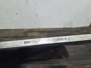Foto de CONDENSADOR / RADIADOR AIRE ACONDICIONADO RENAULT CLIO V referencia T47537B foto 2