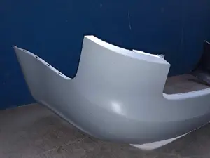 Foto de PARAGOLPES TRASERO SIN MARCA SIN MODELO referencia 8E5807301L foto 4