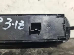 Foto de MANDO ELEVALUNAS DELANTERO IZQUIERDO FORD MONDEO BERLINA (CA2) referencia 7S7T14A132BC foto 4