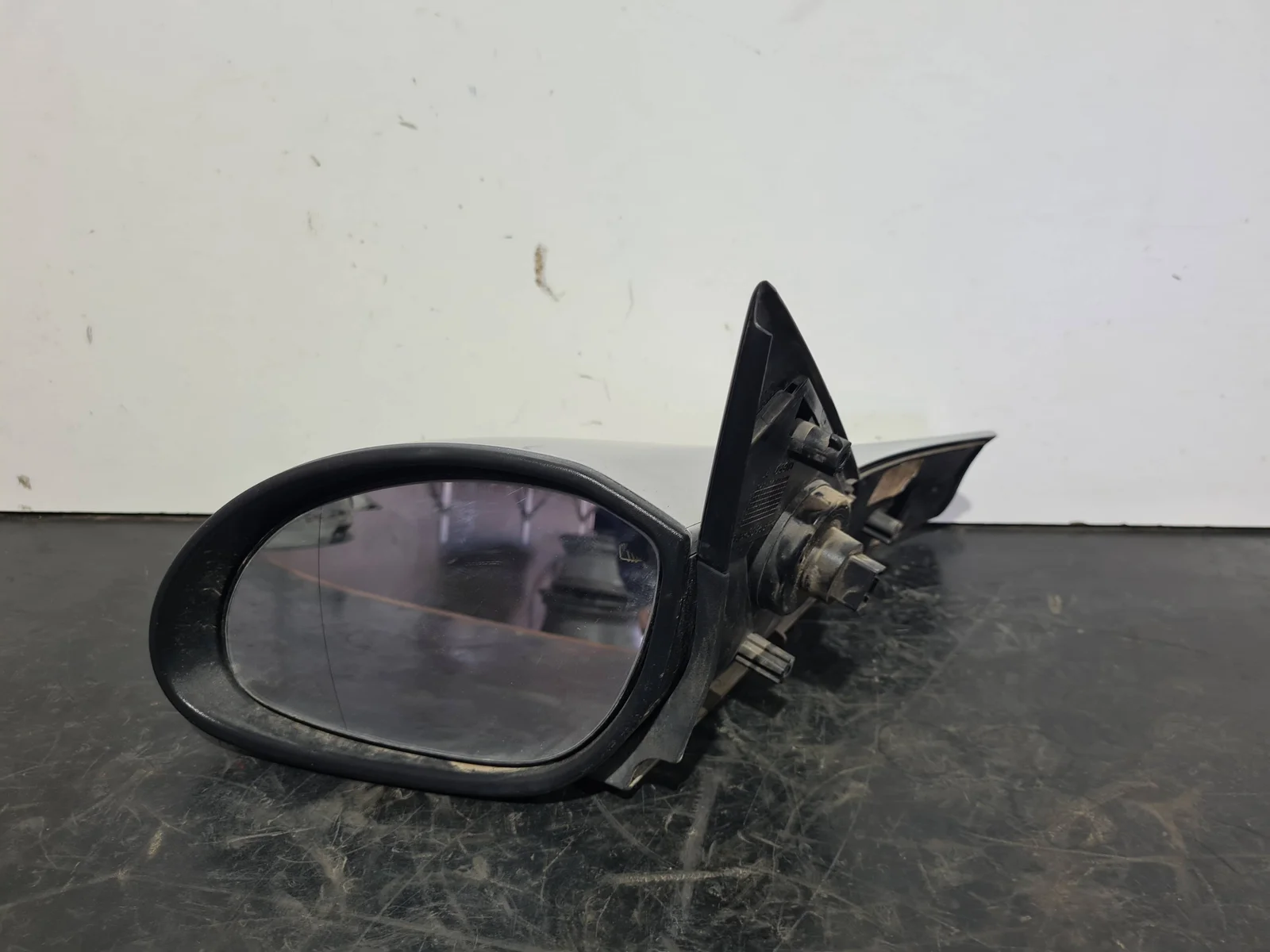 Foto de RETROVISOR IZQUIERDO SIN MARCA SIN MODELO referencia 059181