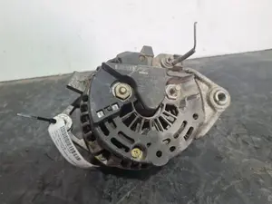 Foto de ALTERNADOR OPEL VECTRA B BERLINA referencia 0124415002 foto 2