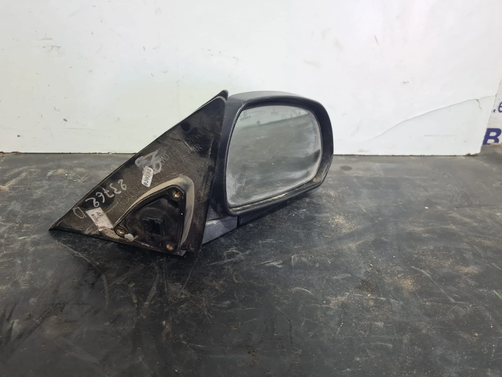 Foto de RETROVISOR DERECHO HYUNDAI ELANTRA (XD)