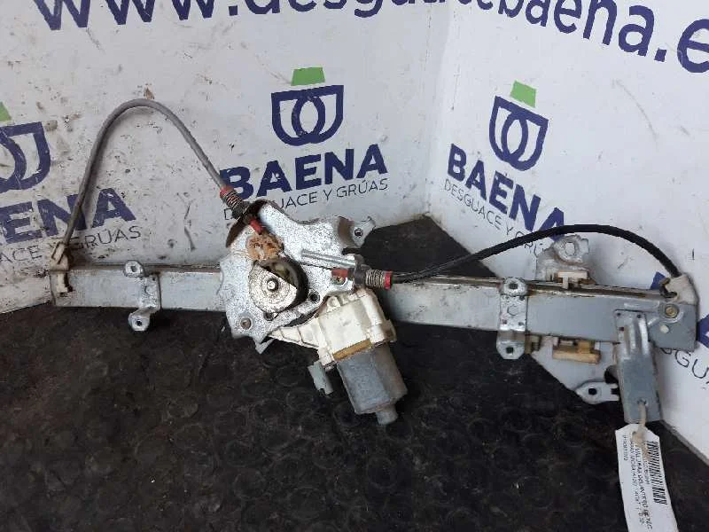 Foto de ELEVALUNAS DELANTERO DERECHO SIN MARCA SIN MODELO referencia 0130822203
