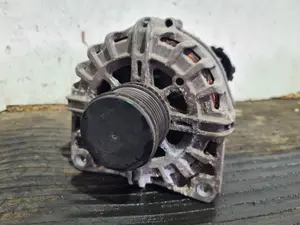 Foto de ALTERNADOR RENAULT MEGANE IV SPORT TOURER referencia 231004719R foto 1