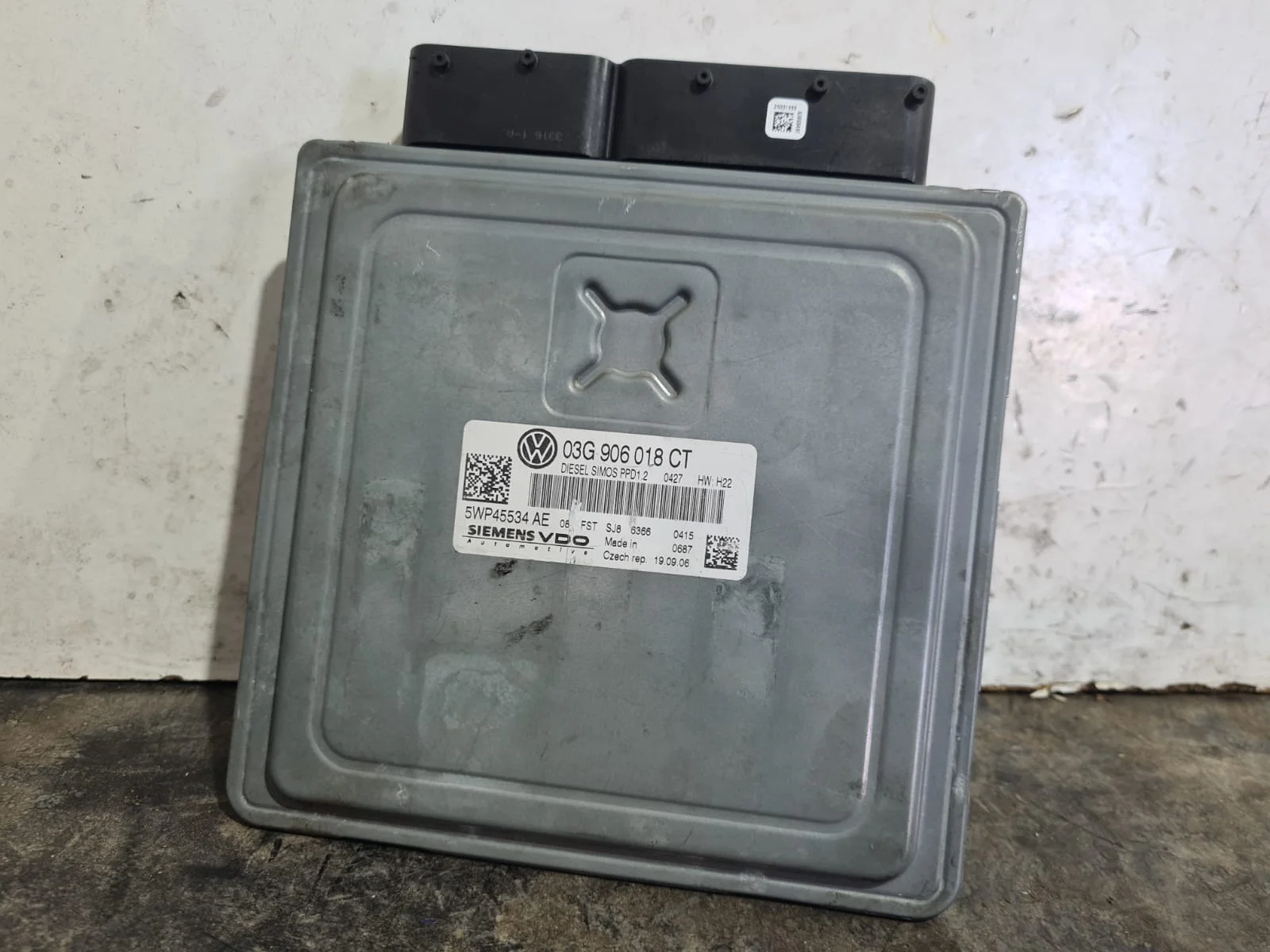 Foto de CENTRALITA MOTOR UCE VOLKSWAGEN PASSAT BERLINA (3C2) referencia 3G906018CT
