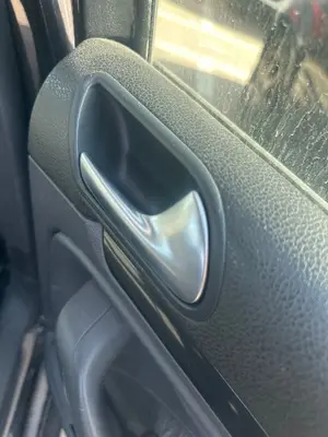 Foto de MANETA INTERIOR TRASERA DERECHA VOLKSWAGEN GOLF V (1K1)(10.2003)