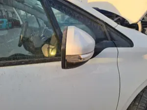 Foto de RETROVISOR DERECHO PEUGEOT 208 foto 3