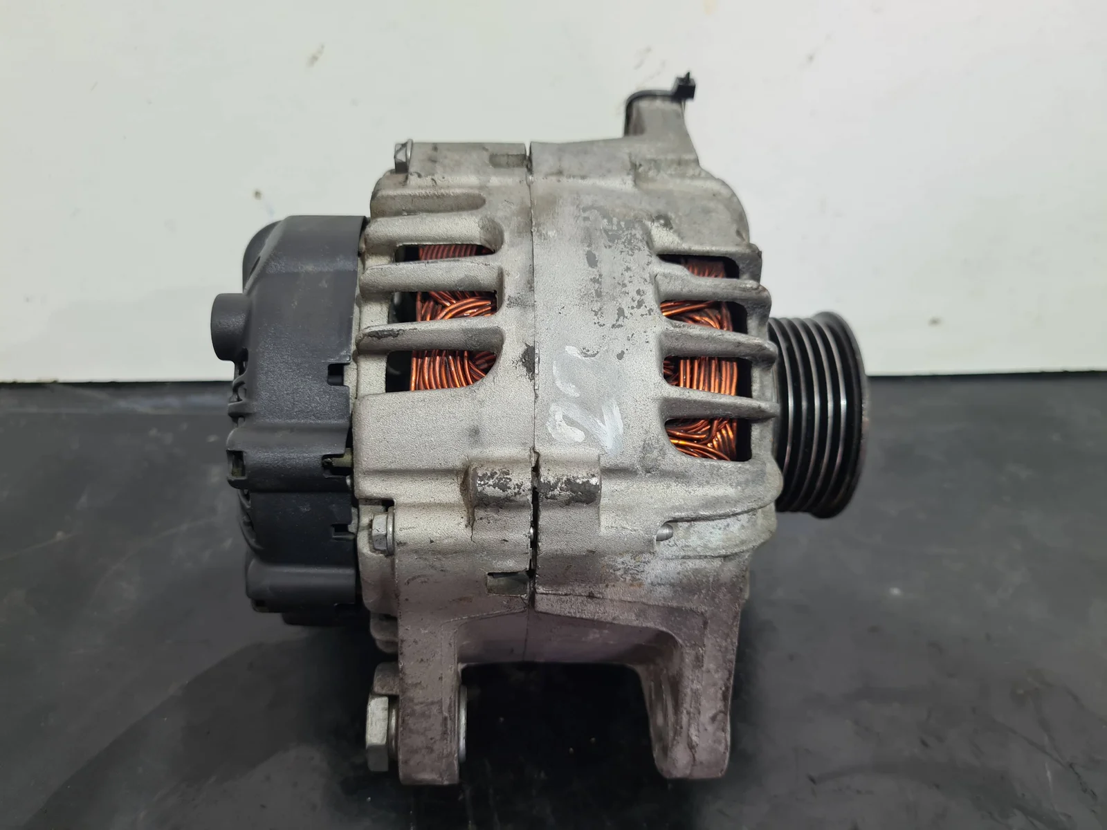 Foto de ALTERNADOR HYUNDAI IX35 (EL/LM) referencia 373002B600