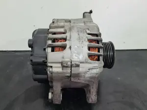 Foto de ALTERNADOR HYUNDAI IX35 (EL/LM) referencia 373002B600