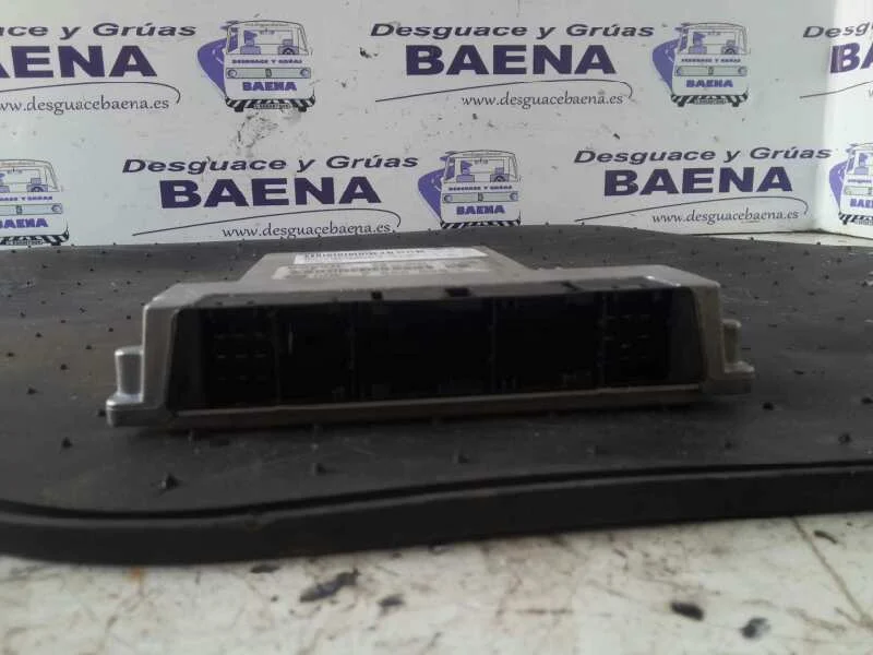 Foto de CENTRALITA MOTOR UCE BMW SERIE X5 (E70) referencia 7586909