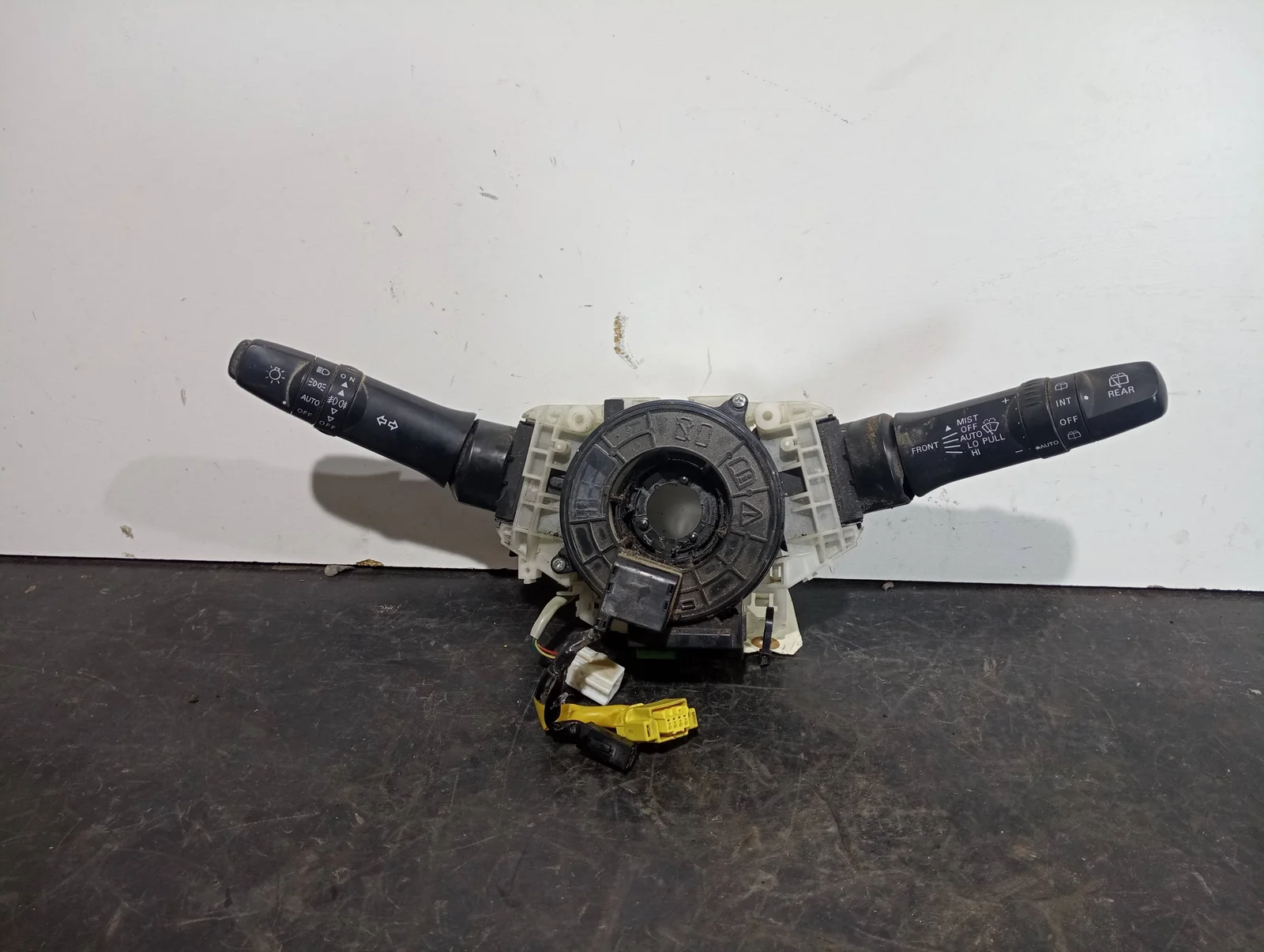 Foto de MANDO MULTIFUNCION MITSUBISHI LANCER BERLINA (CY0) referencia 0265005550