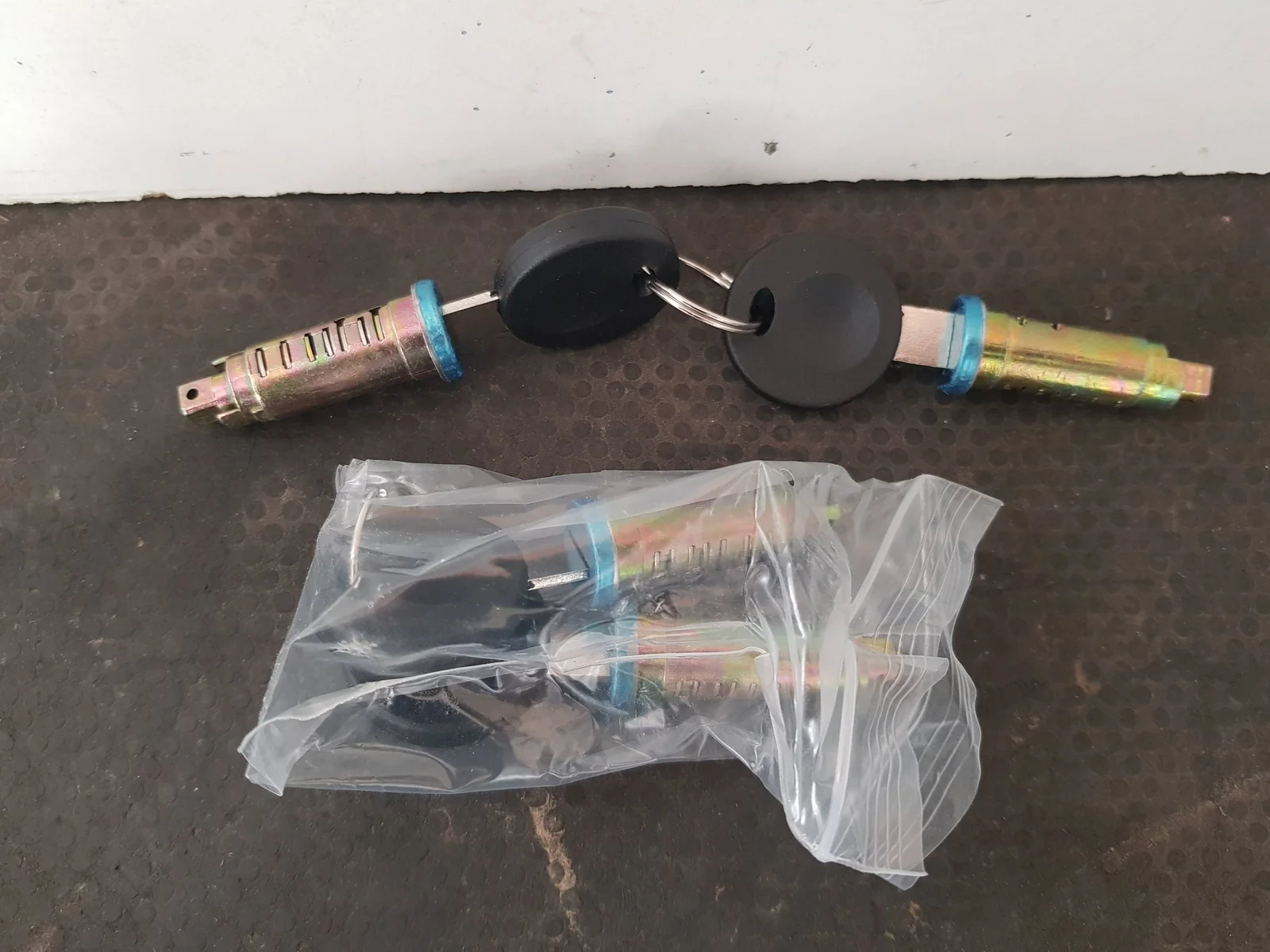 Foto de JUEGO BOMBINES SIN MARCA SIN MODELO referencia BM-6002