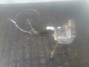 Foto de CERRADURA PUERTA DELANTERA DERECHA SIN MARCA SIN MODELO foto 3