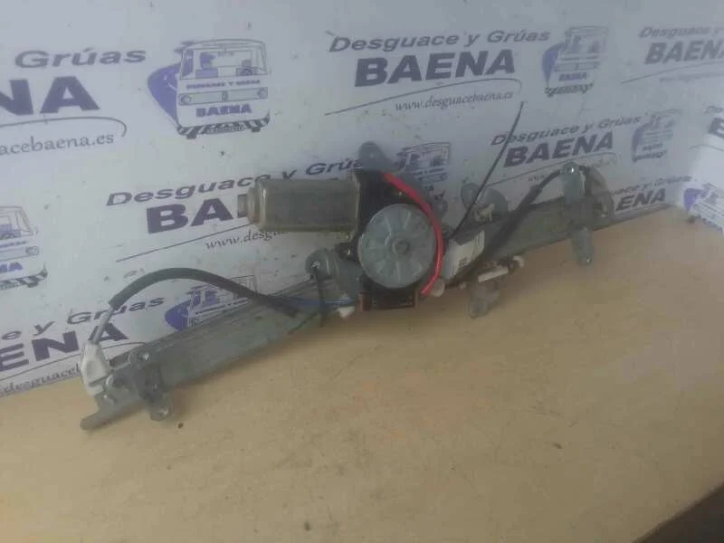 Foto de ELEVALUNAS DELANTERO IZQUIERDO SIN MARCA SIN MODELO