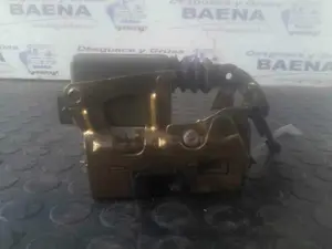 Foto de CERRADURA PUERTA TRASERA DERECHA SIN MARCA SIN MODELO foto 2