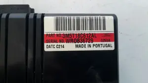 Foto de MANDO CLIMATIZADOR FORD FOCUS BERLINA (CAP) referencia 3M5T18C612AL foto 2