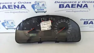 Foto de CUADRO INSTRUMENTOS VOLKSWAGEN PASSAT BERLINA (3B2) referencia 3B0920822A