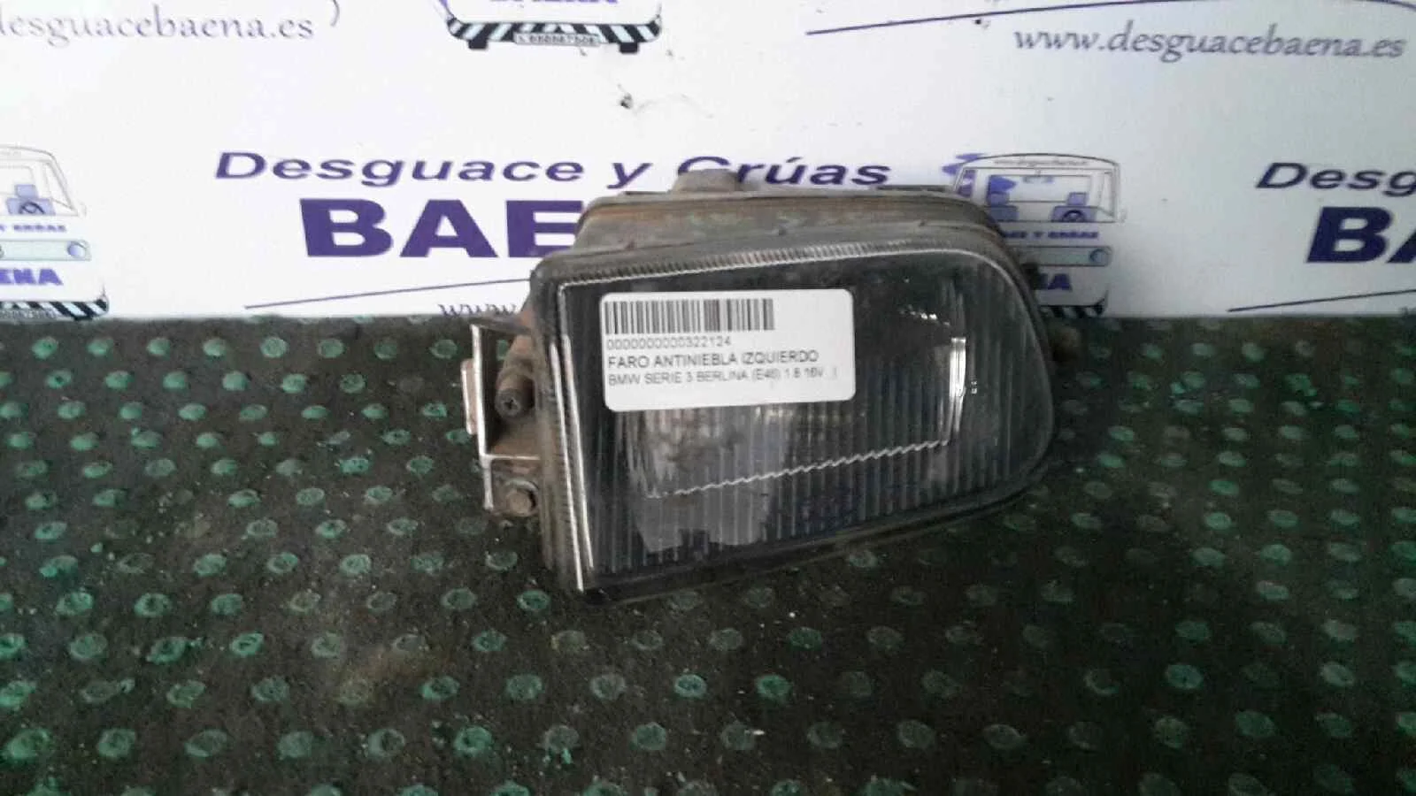 Foto de FARO ANTINIEBLA IZQUIERDO SIN MARCA SIN MODELO