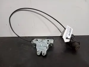 Foto de CERRADURA MALETERO / PORTON SIN MARCA SIN MODELO referencia A2047500085