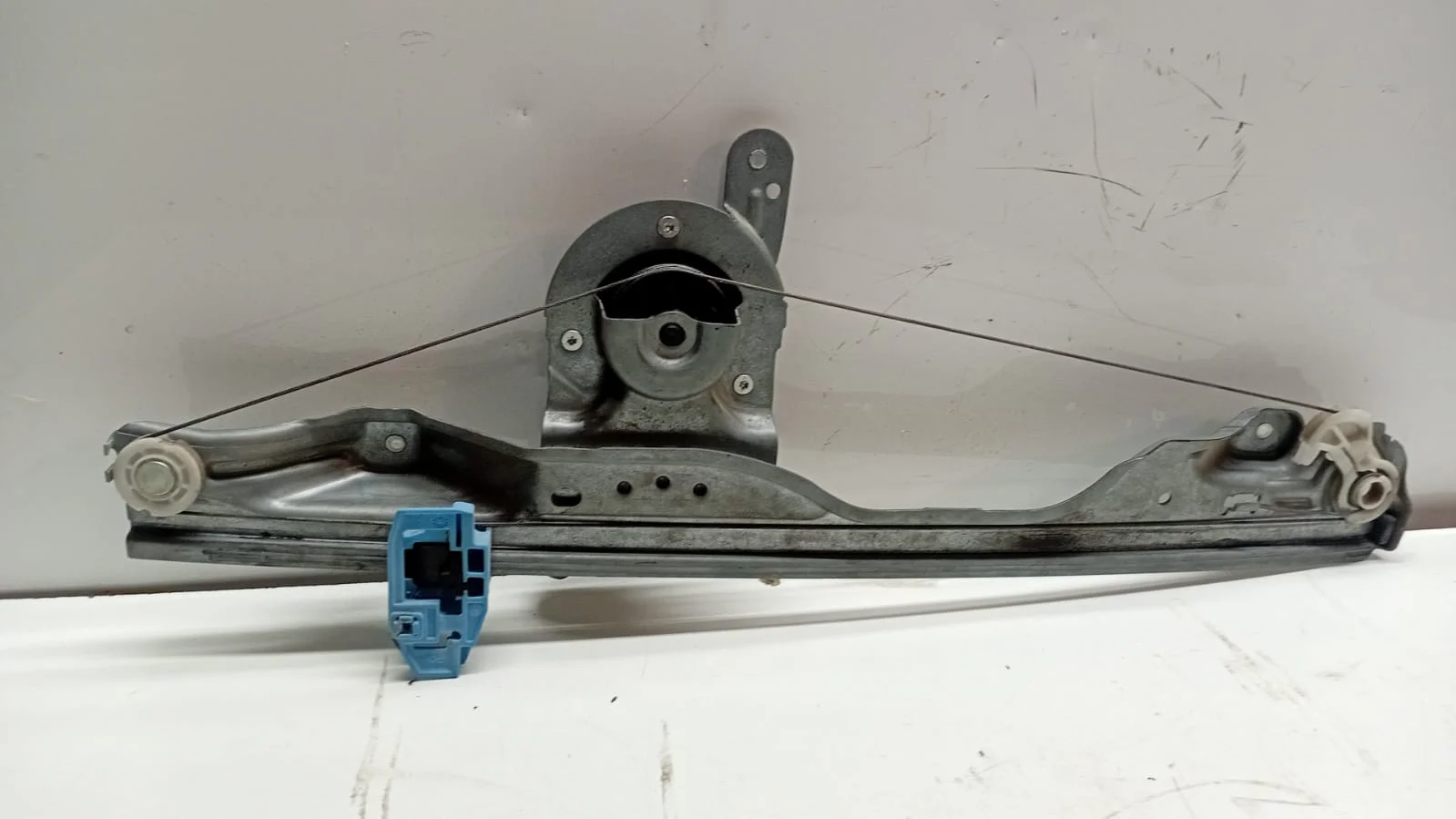Foto de ELEVALUNAS DELANTERO IZQUIERDO RENAULT MODUS I referencia 118242ARM