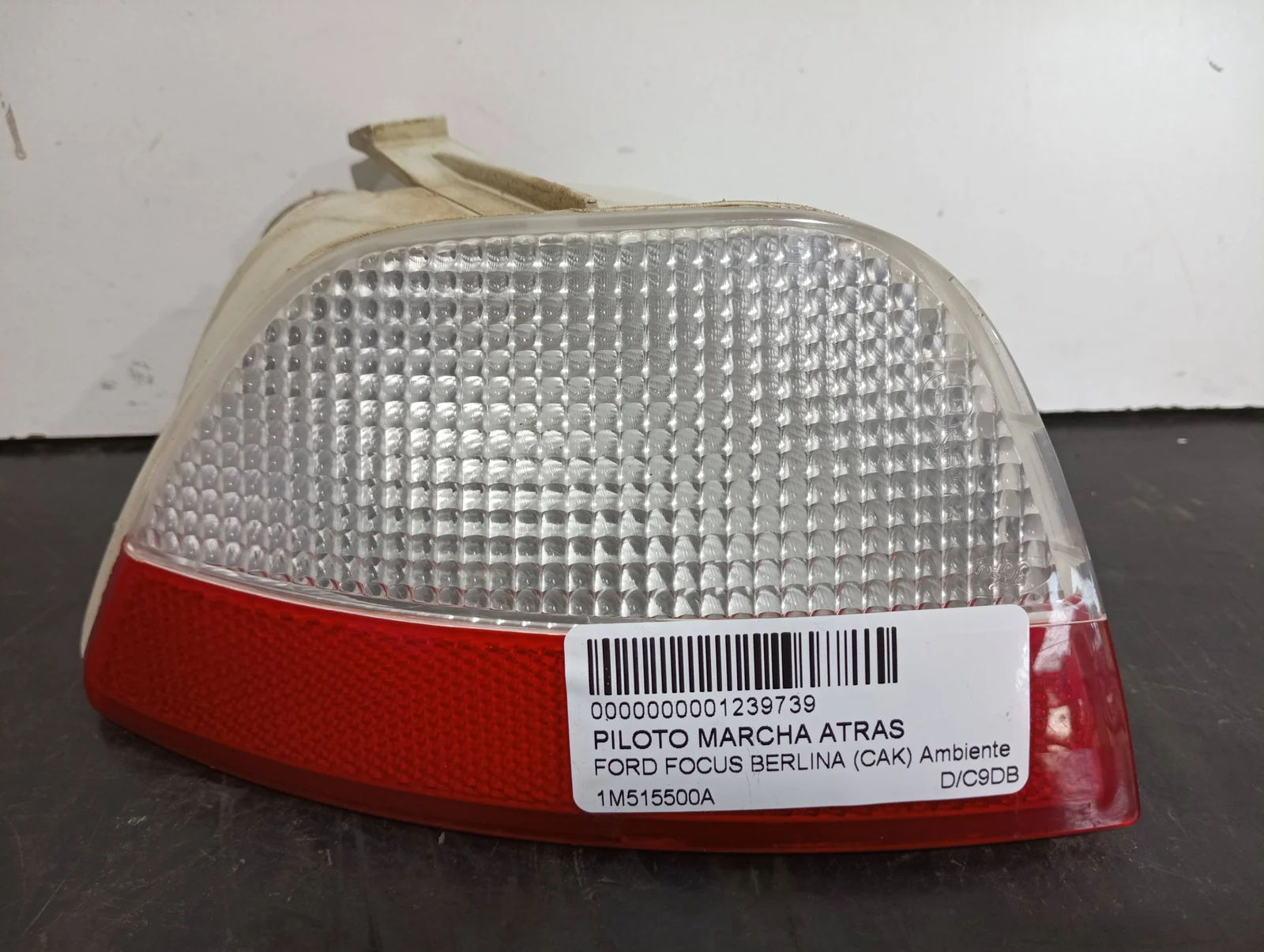 Foto de PILOTO MARCHA ATRAS FORD FOCUS BERLINA (CAK) referencia 1M515500A