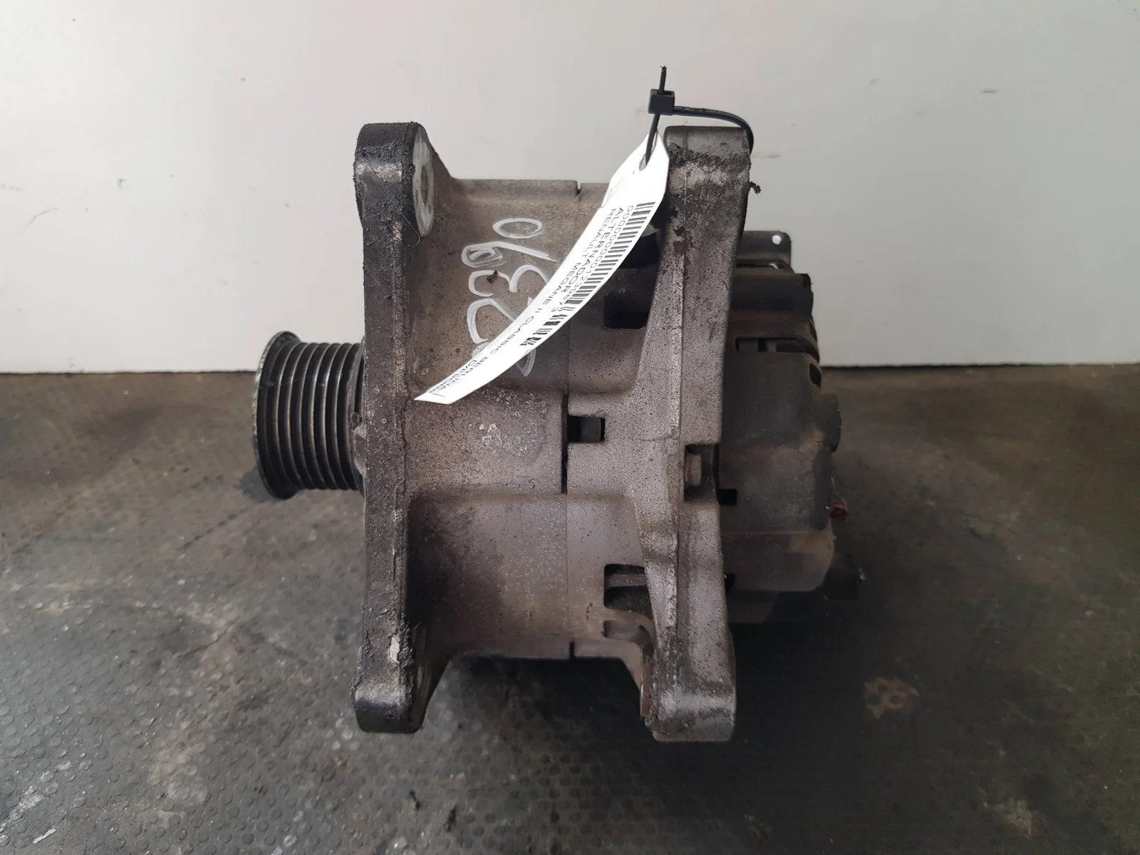 Foto de ALTERNADOR RENAULT MEGANE II CLASSIC BERLINA
