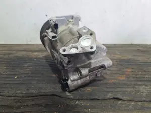 Foto de COMPRESOR AIRE ACONDICIONADO RENAULT CLIO V referencia 077118043B5 foto 2