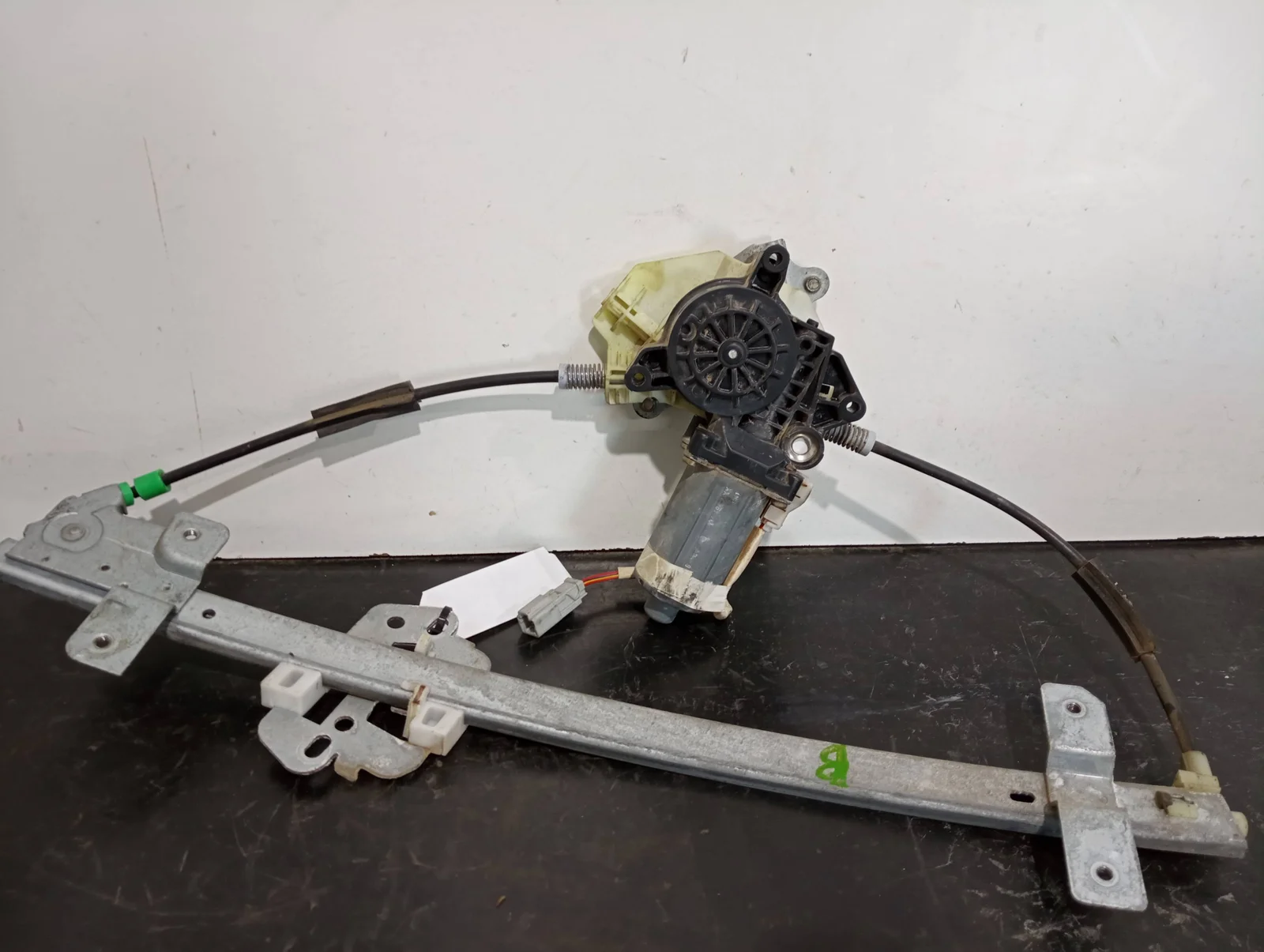 Foto de ELEVALUNAS TRASERO IZQUIERDO HONDA ACCORD BERLINA (CG7-9/CH1-7) referencia 0130821906