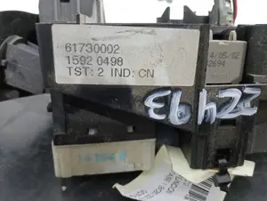 Foto de MANDO MULTIFUNCION RENAULT CLIO II FASE II (B/CB0) referencia 61730002 foto 3