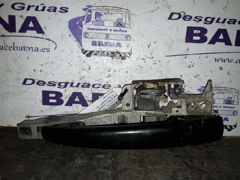 Foto de MANETA EXTERIOR TRASERA IZQUIERDA SIN MARCA SIN MODELO referencia 9680944780