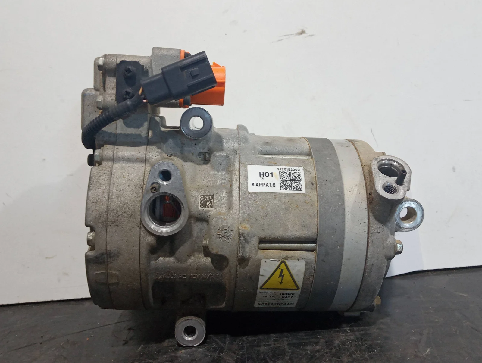Foto de COMPRESOR AIRE ACONDICIONADO HYUNDAI IONIQ referencia 97701G2000