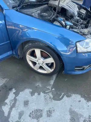 Foto de ALETA DELANTERA DERECHA AUDI A3 SPORTBACK (8PA)