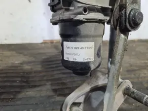 Foto de MOTOR LIMPIA DELANTERO MERCEDES-BENZ CLASE A (BM 177) referencia A1778600202 foto 5