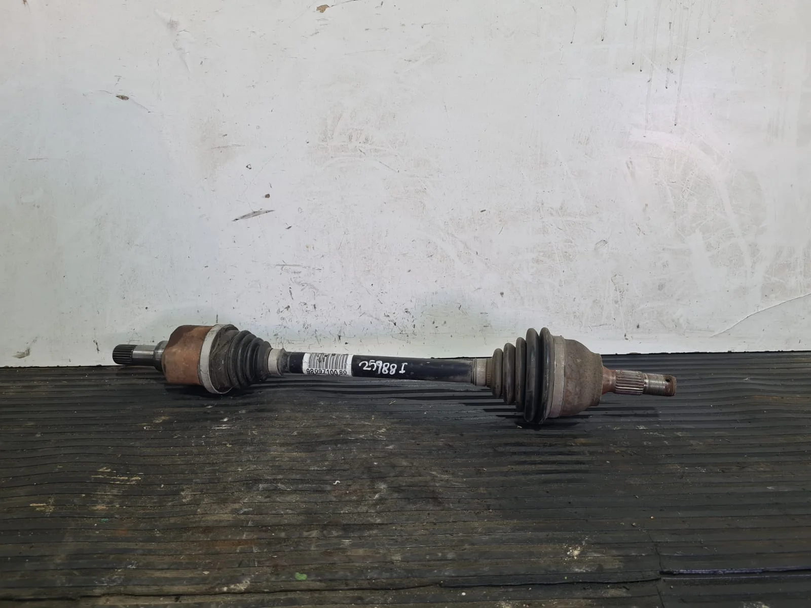 Foto de TRANSMISION DELANTERA IZQUIERDA CITROEN C3 AIRCROSS referencia 9809710080