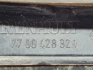 Foto de PILOTO TRASERO DERECHO RENAULT MEGANE I FASE 2 BERLINA (BA0) referencia 7700428321 foto 2