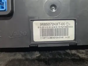 Foto de MANDO CLIMATIZADOR PEUGEOT 308 referencia 96850724XT foto 5