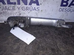 Foto de MANETA EXTERIOR TRASERA IZQUIERDA SIN MARCA SIN MODELO referencia 6K4839205 foto 2