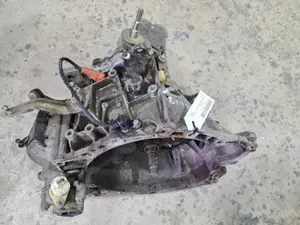 Foto de CAJA CAMBIOS CITROEN XSARA BERLINA referencia 20DL41