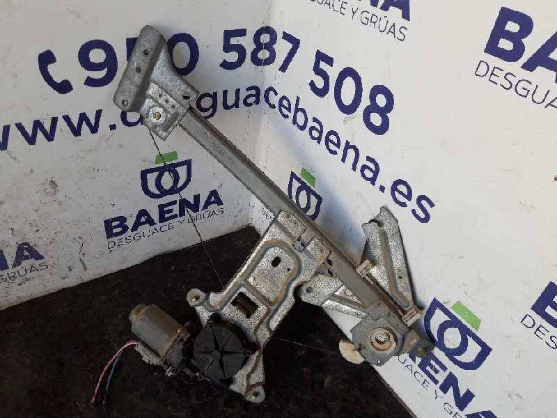 Foto de ELEVALUNAS TRASERO DERECHO SIN MARCA SIN MODELO referencia AÑO 2000