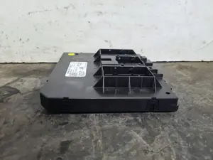 Foto de CAJA RELES / FUSIBLES CUPRA FORMENTOR (KM7) referencia 5WA937086E foto 2