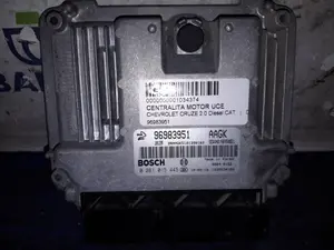 Foto de CENTRALITA MOTOR UCE CHEVROLET CRUZE referencia 96983951 foto 1