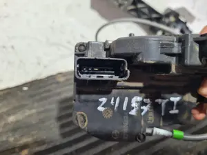 Foto de CERRADURA PUERTA TRASERA IZQUIERDA NISSAN QASHQAI (J10) referencia 80671JDO8449 foto 5