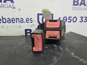 Foto de CINTURON SEGURIDAD TRASERO IZQUIERDO SIN MARCA SIN MODELO referencia 7700844723A