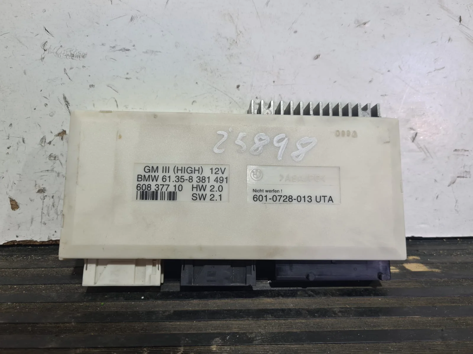 Foto de CENTRALITA LUCES BMW SERIE 5 BERLINA (E39) referencia 60837710