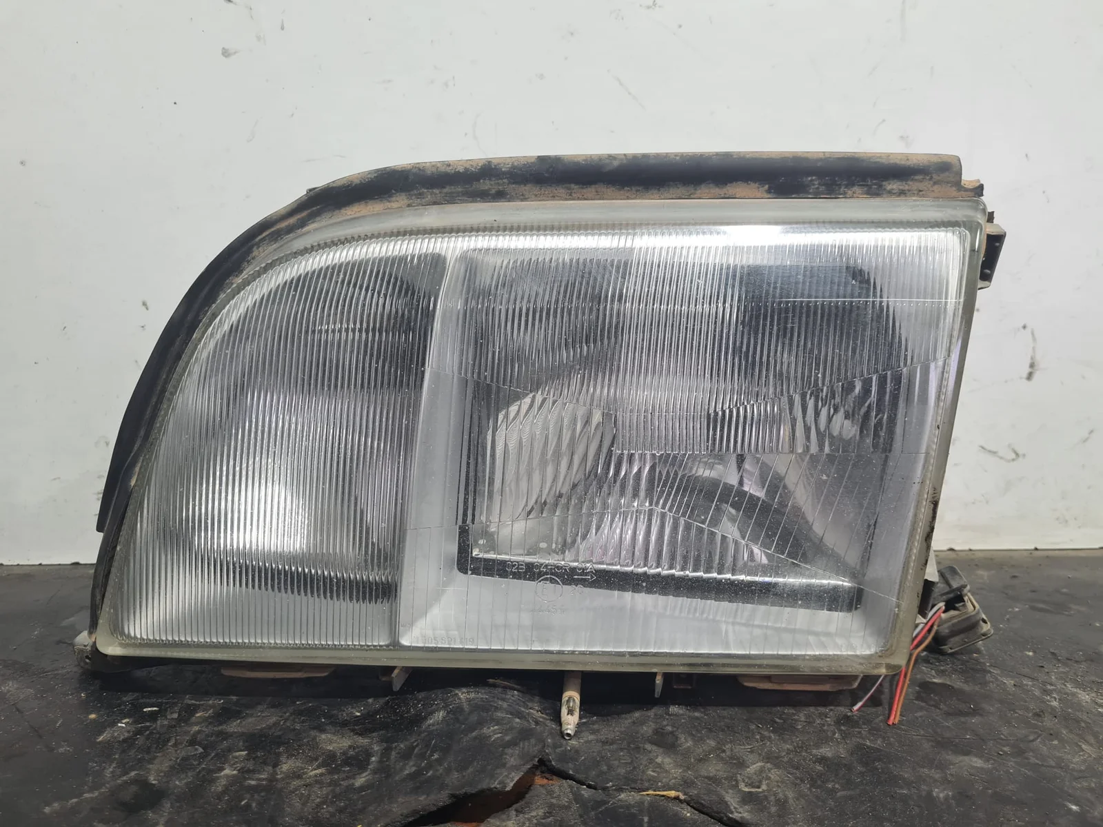 Foto de FARO IZQUIERDO MERCEDES-BENZ CLASE S (BM 140) BERLINA